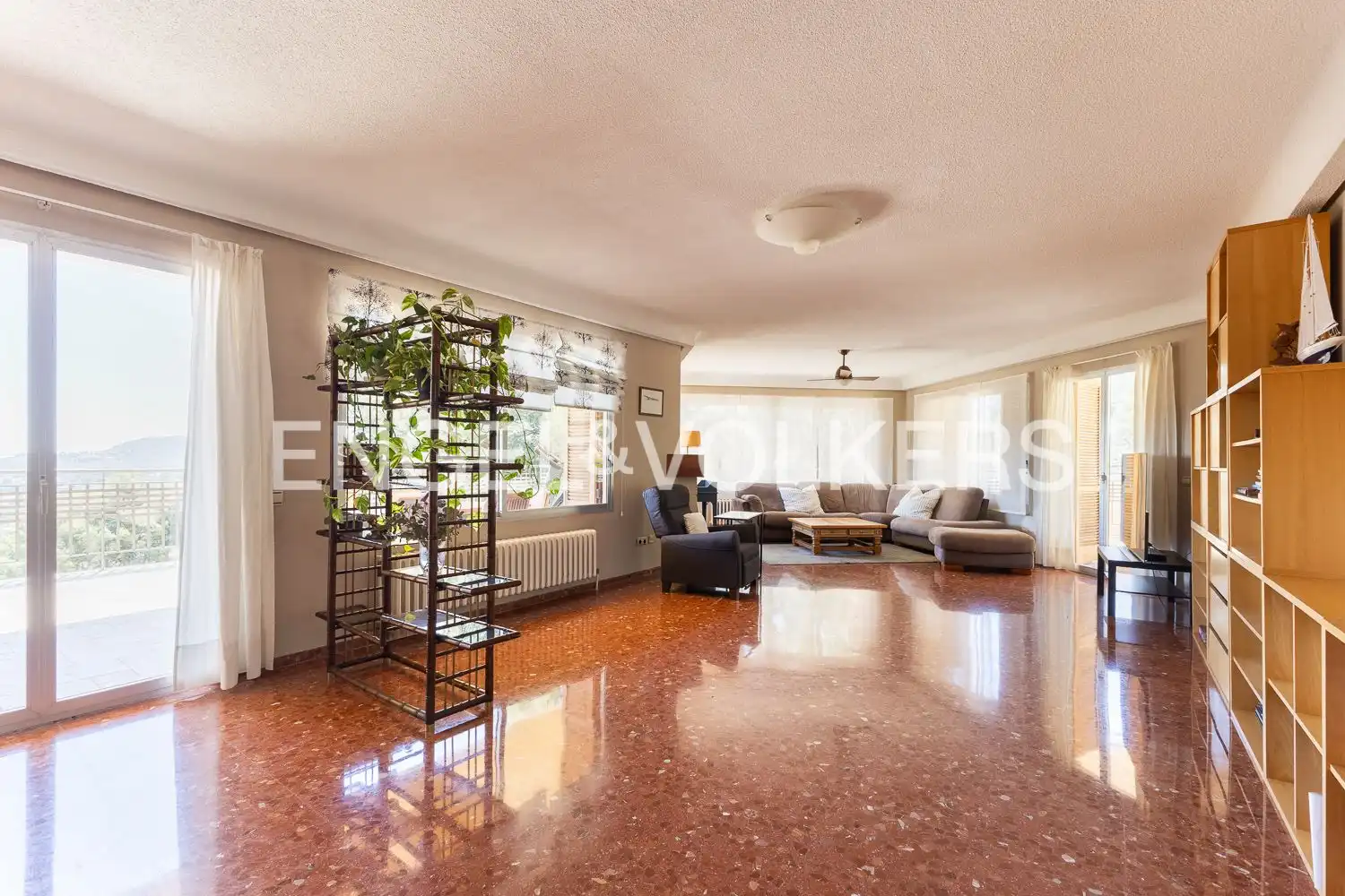 Living room of Houses for sale in Chiva  with Air Conditioner, Heating and Private garden