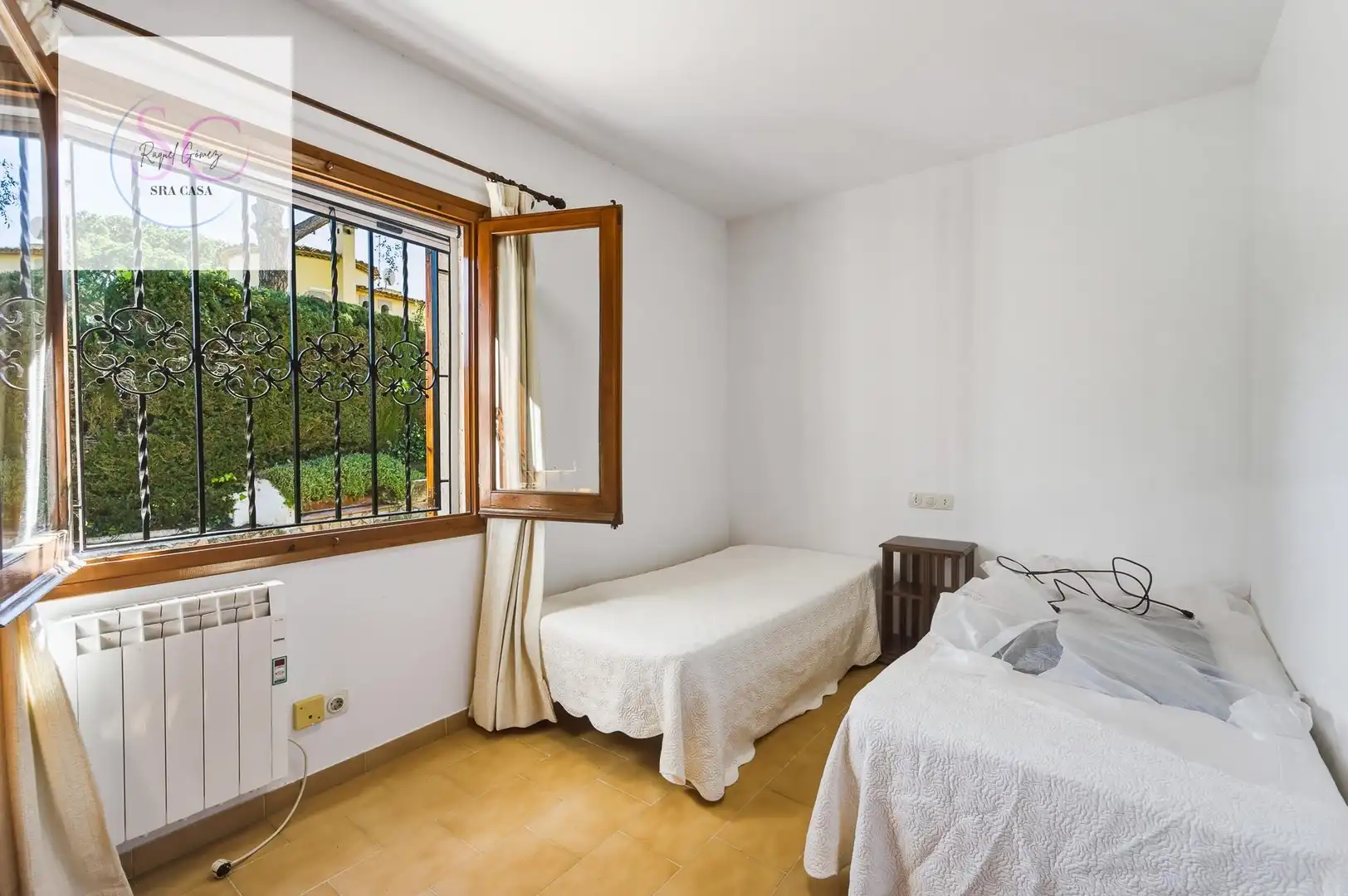 Schlafzimmer von Einfamilien-Reihenhaus zum Verkauf in Santa Cristina d'Aro