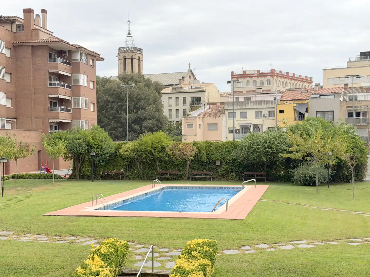 Flat for rent in Carrer Princesa, Instituts