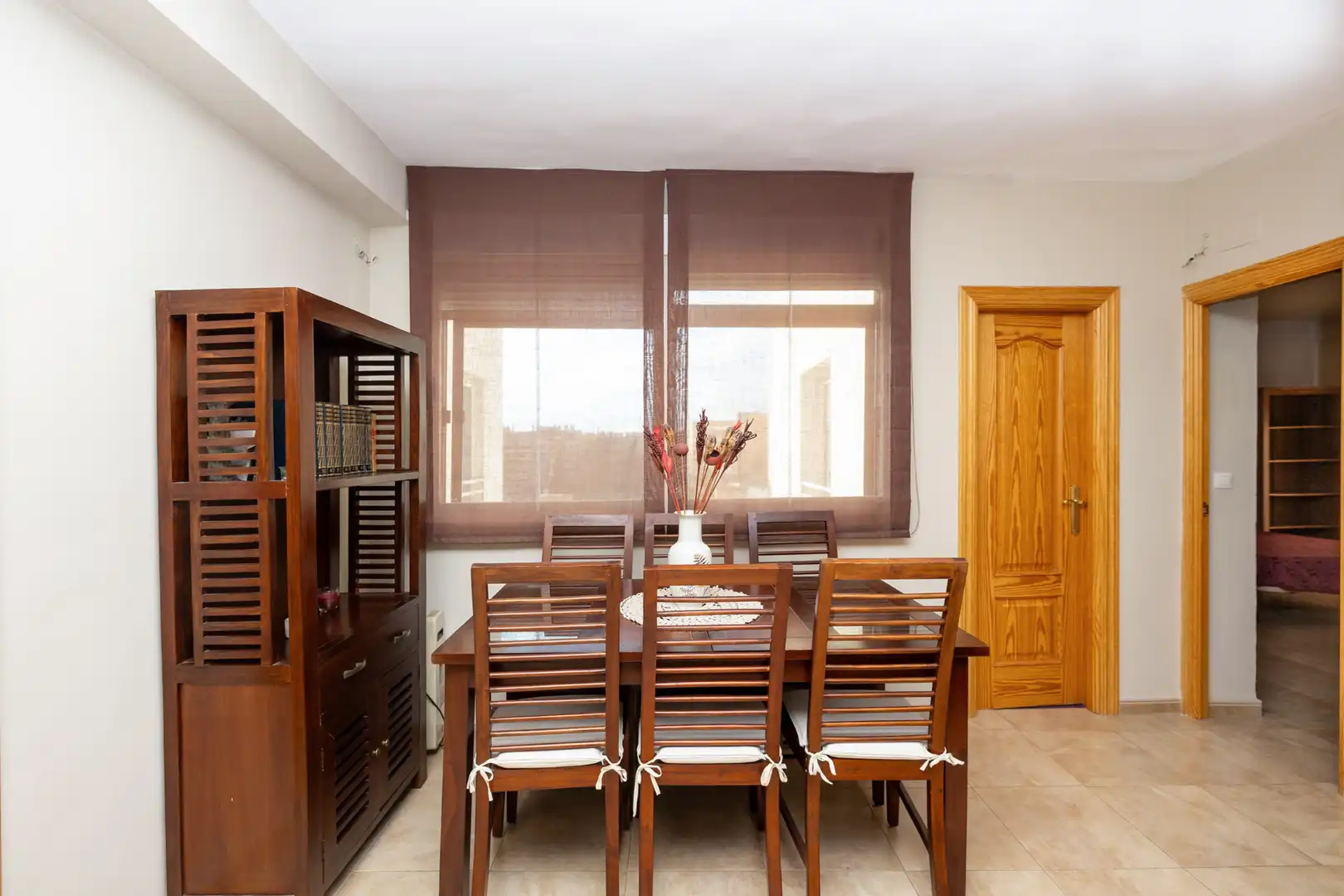 Dining room of Flat for rent in Granada  with Air Conditioner, Furnished and Washing machine