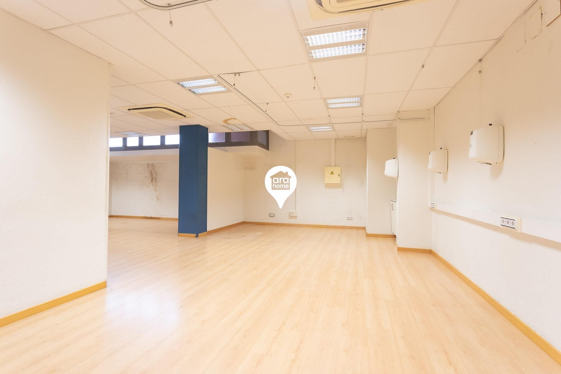 Premises for sale in Ronda ALFONS X EL SAVI, Centre