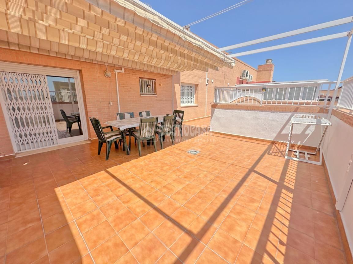 Terrassa de Pis en venda en Sagunto / Sagunt amb Aire condicionat, Calefacció i Terrassa
