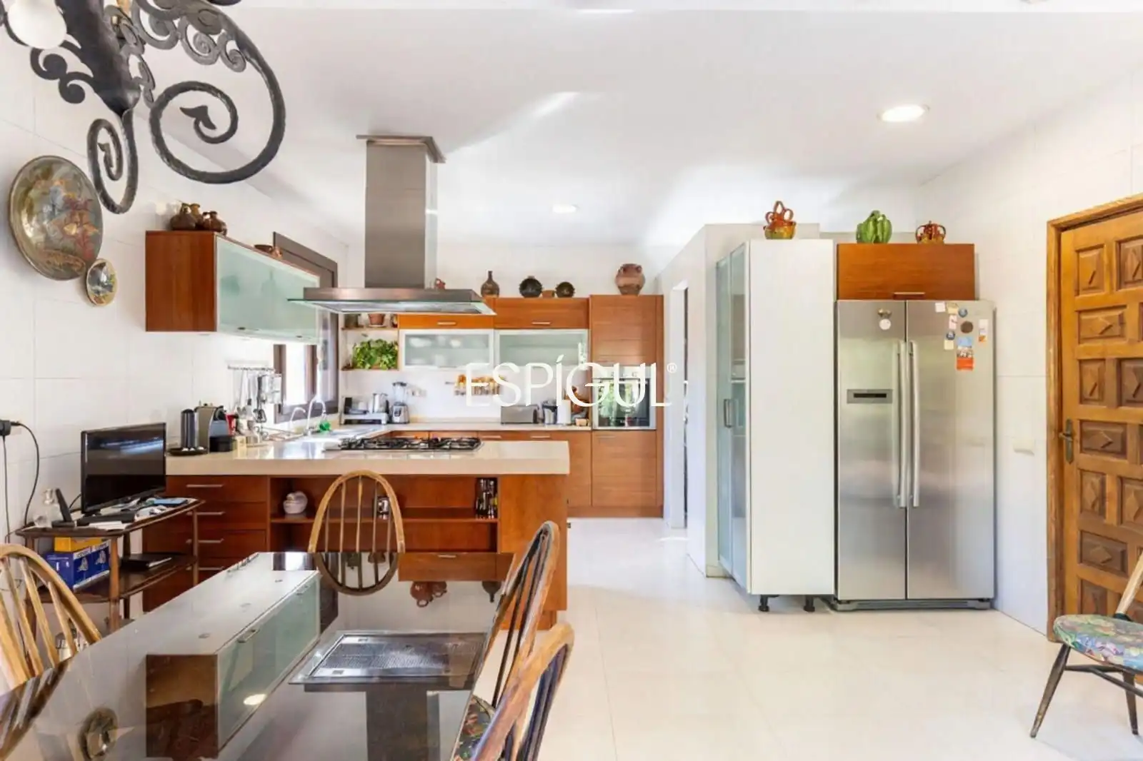 Cocina de Casa o chalet en venta en Sant Cugat del Vallès con Aire acondicionado, Calefacción y Jardín privado