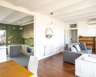 Living room of Attic to rent in  Barcelona Capital  with Air Conditioner and Terrace