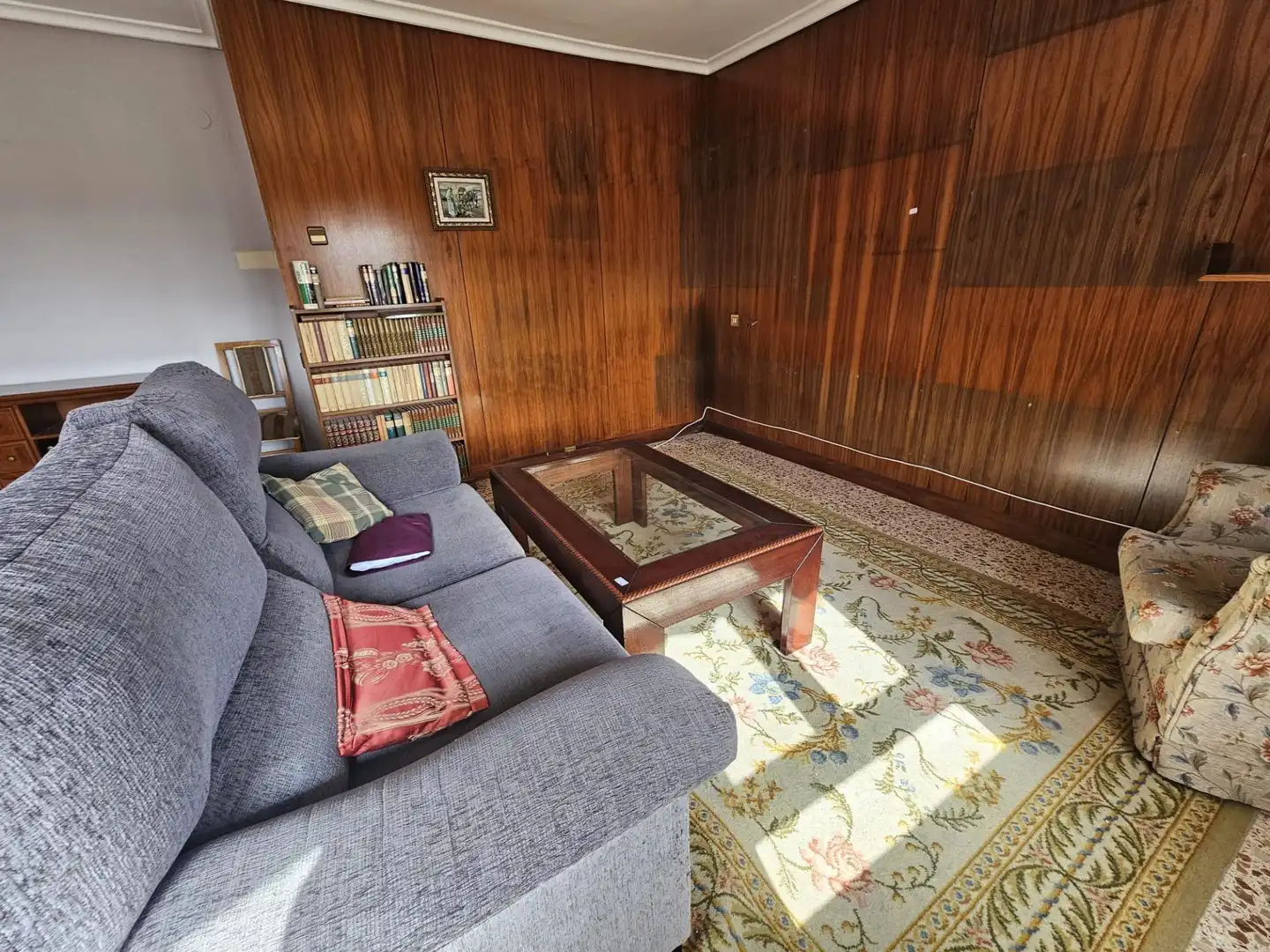 Living room of Flat for sale in Valencia  with Furnished and Balcony