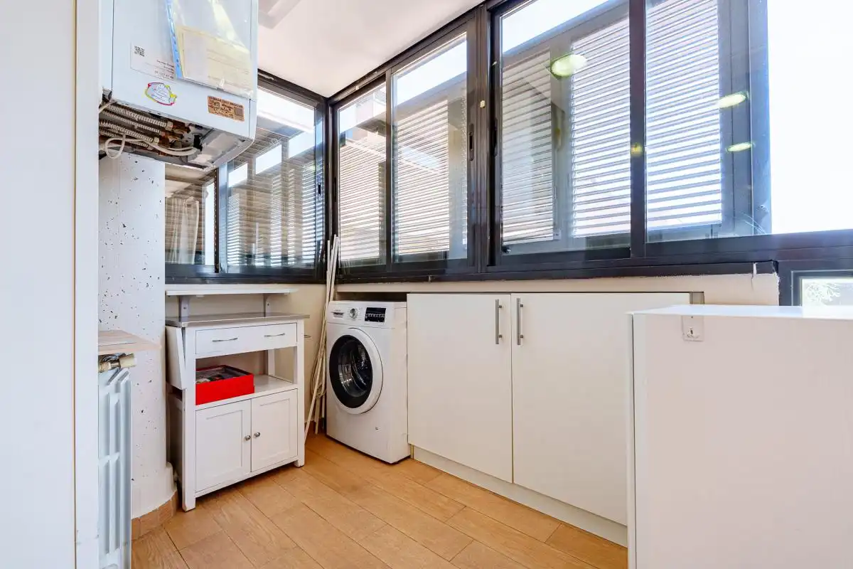 Cocina de Ático en venta en Pozuelo de Alarcón con Aire acondicionado, Calefacción y Jardín privado