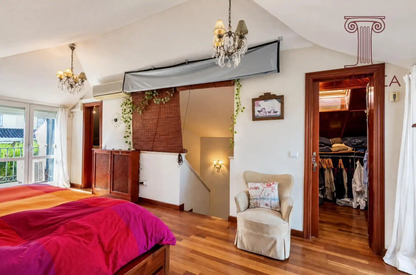 Casa aparellada amb terrassa en venda a Avenida Avenida Clara Campoamor, imagen 68