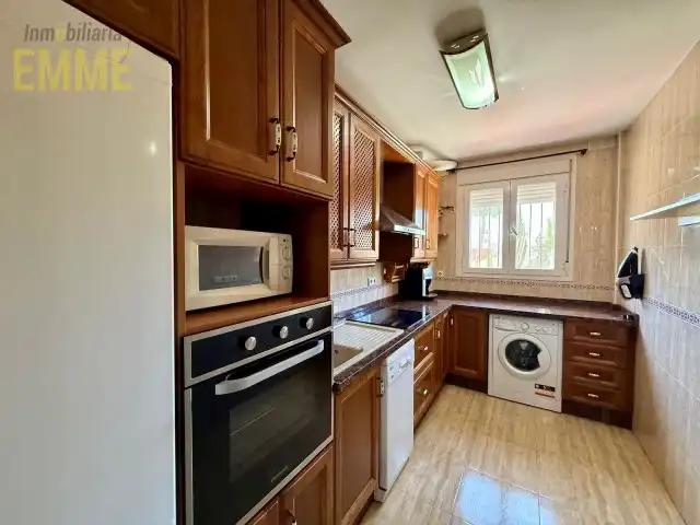 Cocina de Piso en venta en Ronda con Amueblado