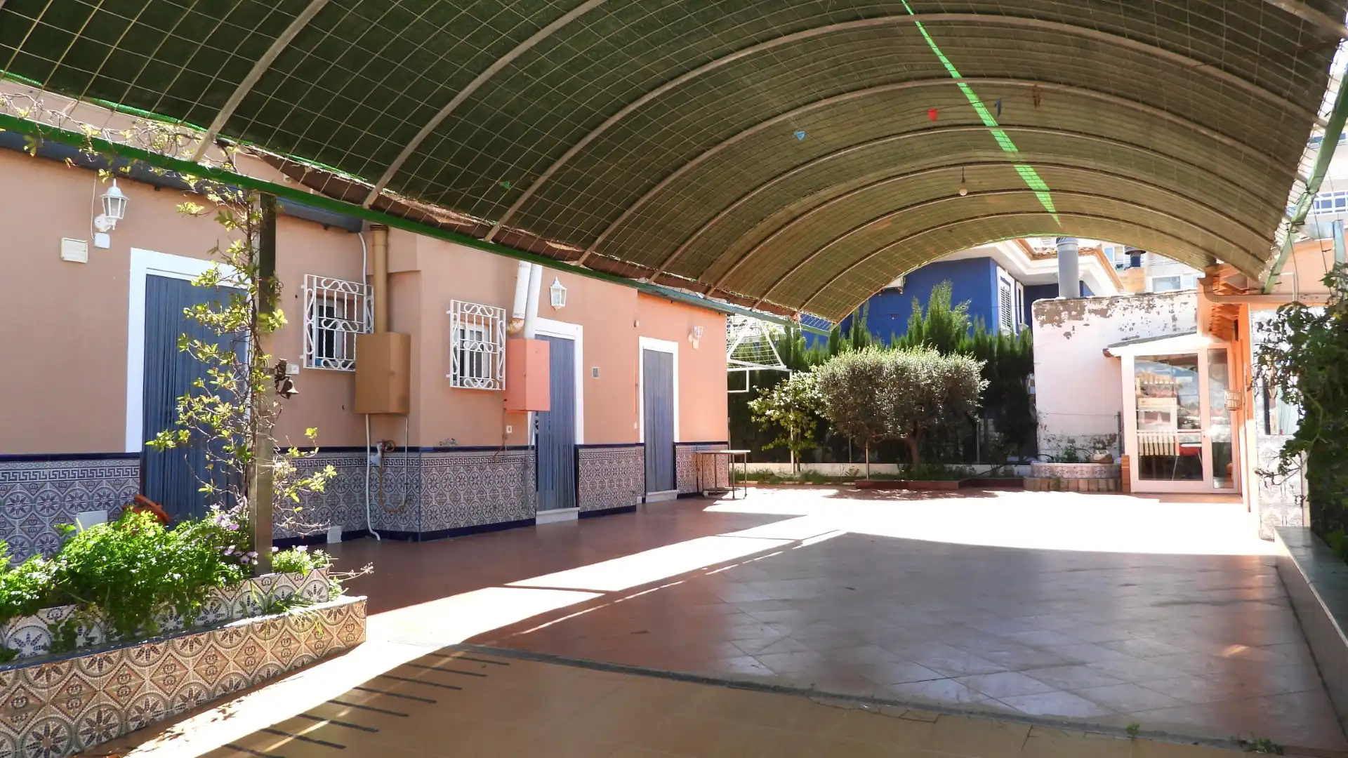 Vista exterior de Casa o xalet en venda en Cartagena amb Aire condicionat, Calefacció i Jardí privat