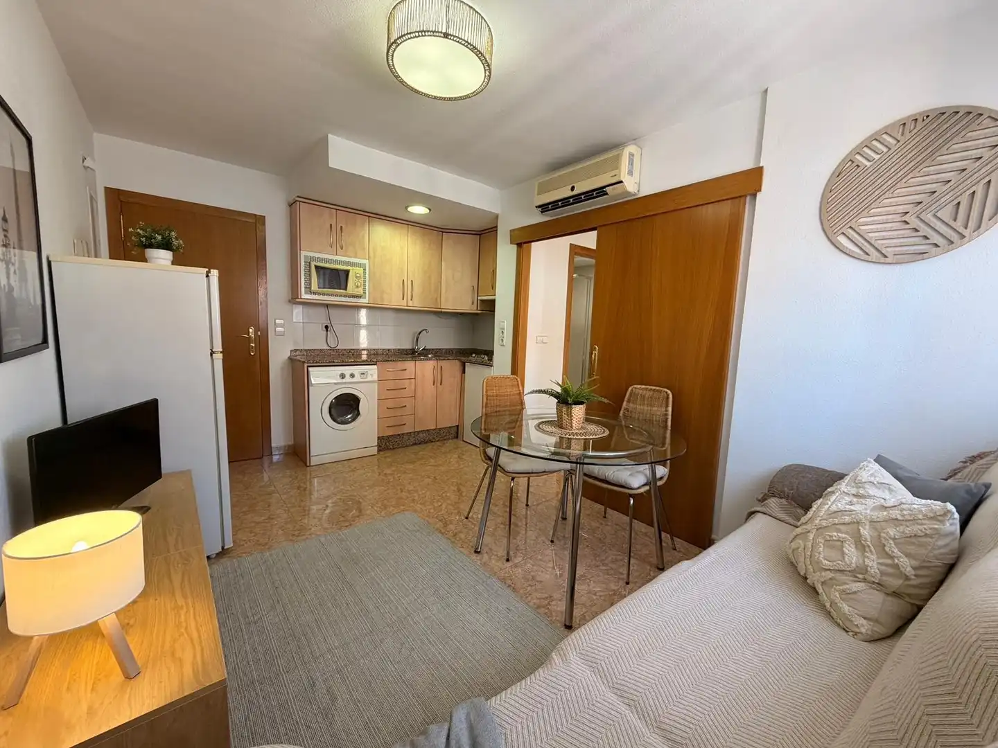 Cuina de Apartament de lloguer en Murcia amb Aire condicionat, Moblat i Rentadora