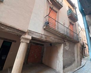 Exterior view of House or chalet for sale in Calaf  with Balcony and Alarm