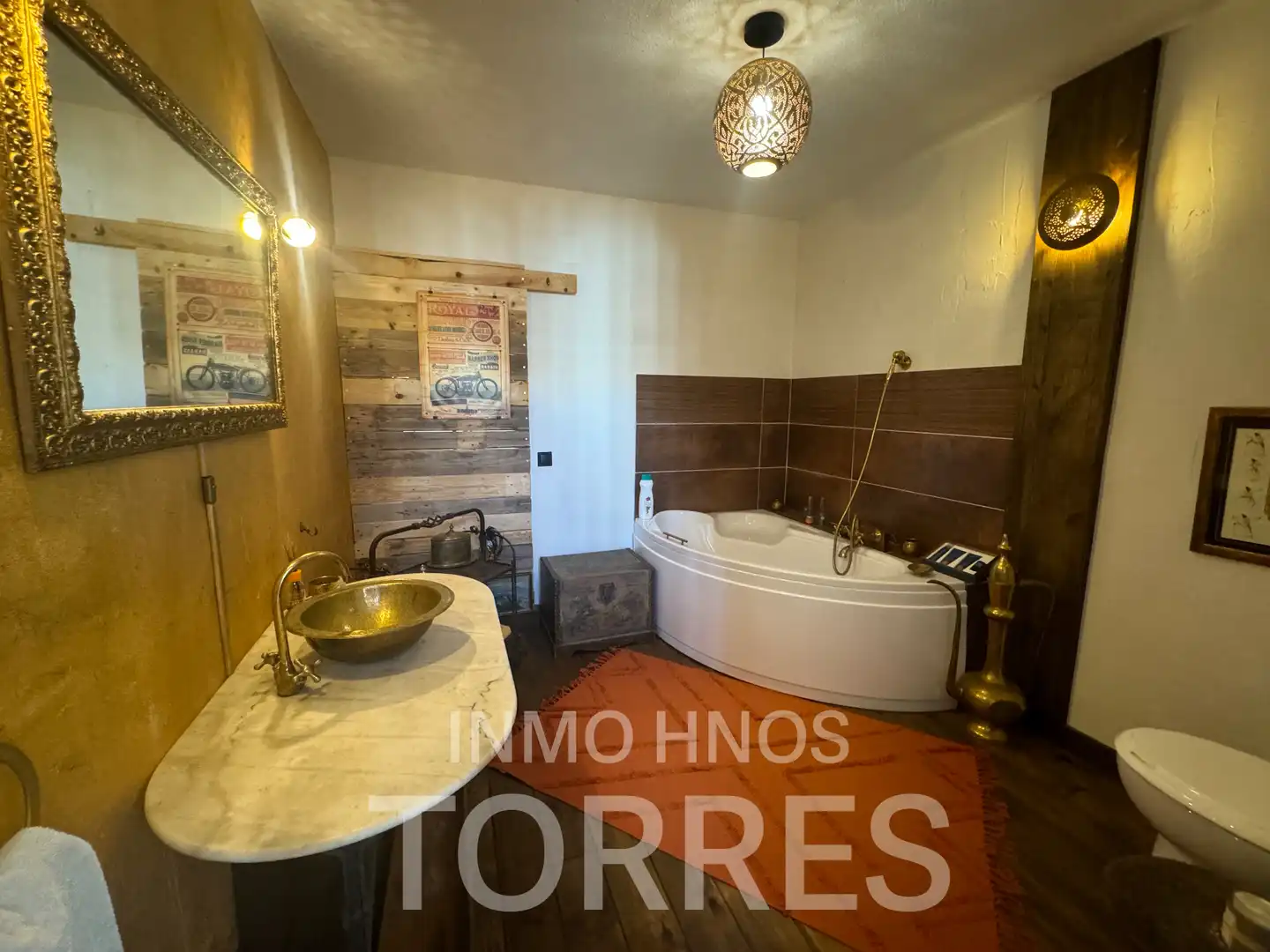 Badezimmer von Haus oder Chalet zum Verkauf in Peñíscola / Peníscola mit Klimaanlage, Privatgarten und Terrasse
