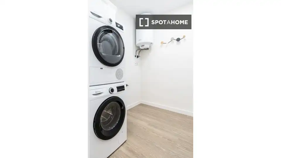 Flat with terrace to rent in L'Eixample, imagen 11
