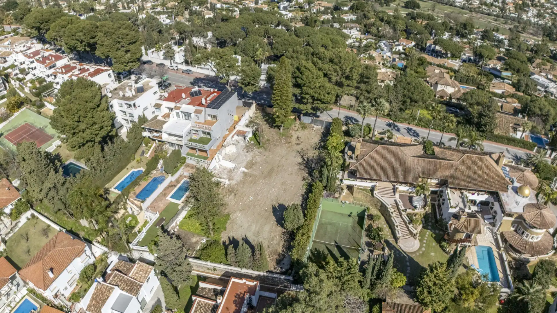Terreni e lotti in vendita a Nueva Andalucía