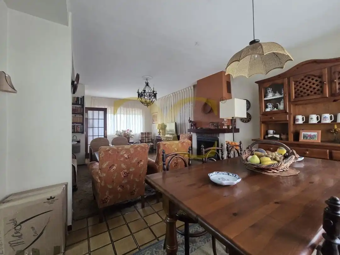 Comedor de Casa o chalet en venta en Llanes con Calefacción, Jardín privado y Terraza
