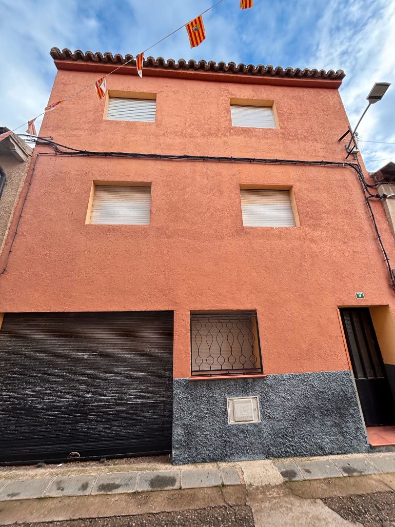 Exterior view of House or chalet for sale in Manchones