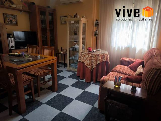 Piso en Venta en Calle PENSAMIENTO en Cruz Roja