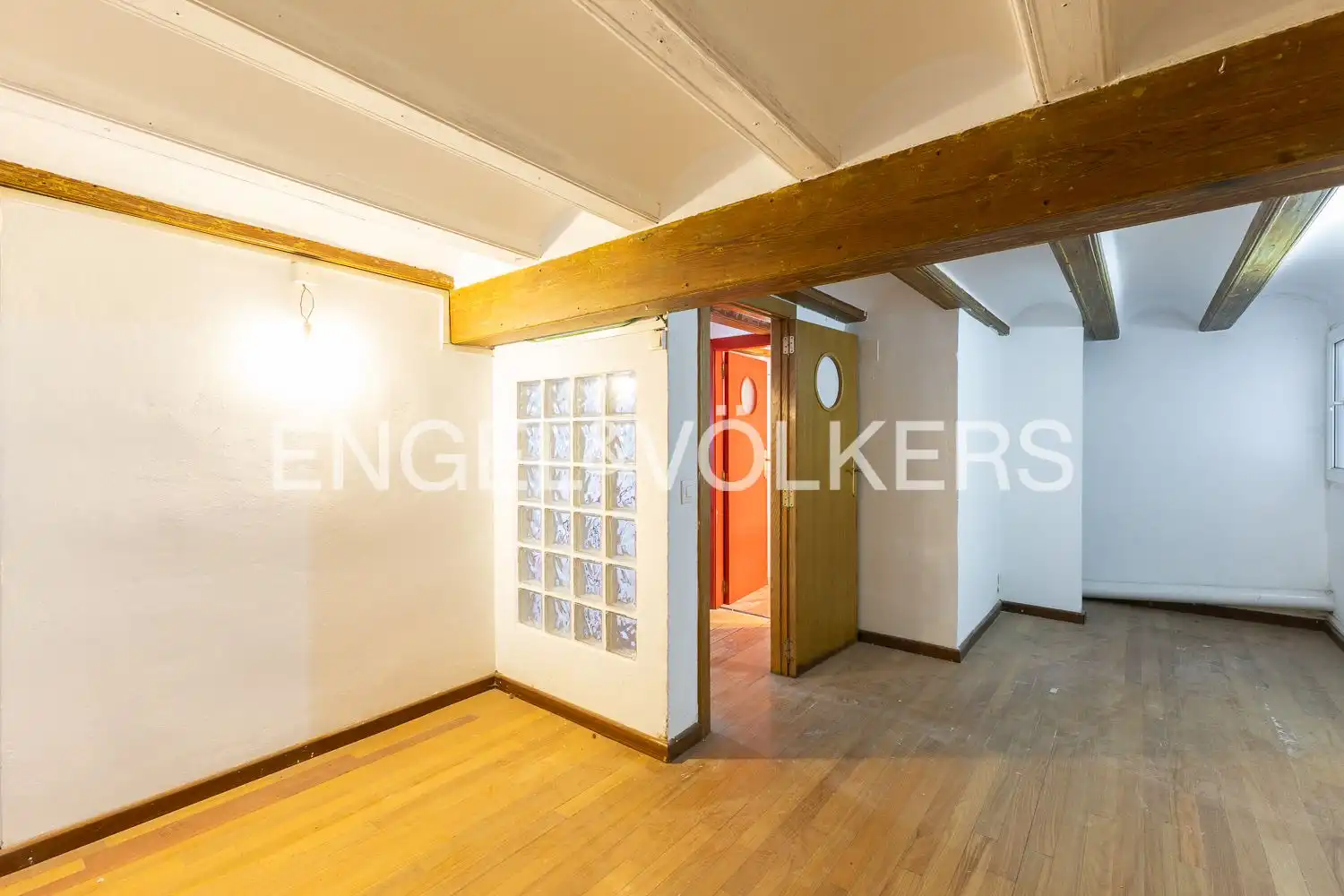 Piso en venta en Valencia con Aire acondicionado, Calefacción y Terraza