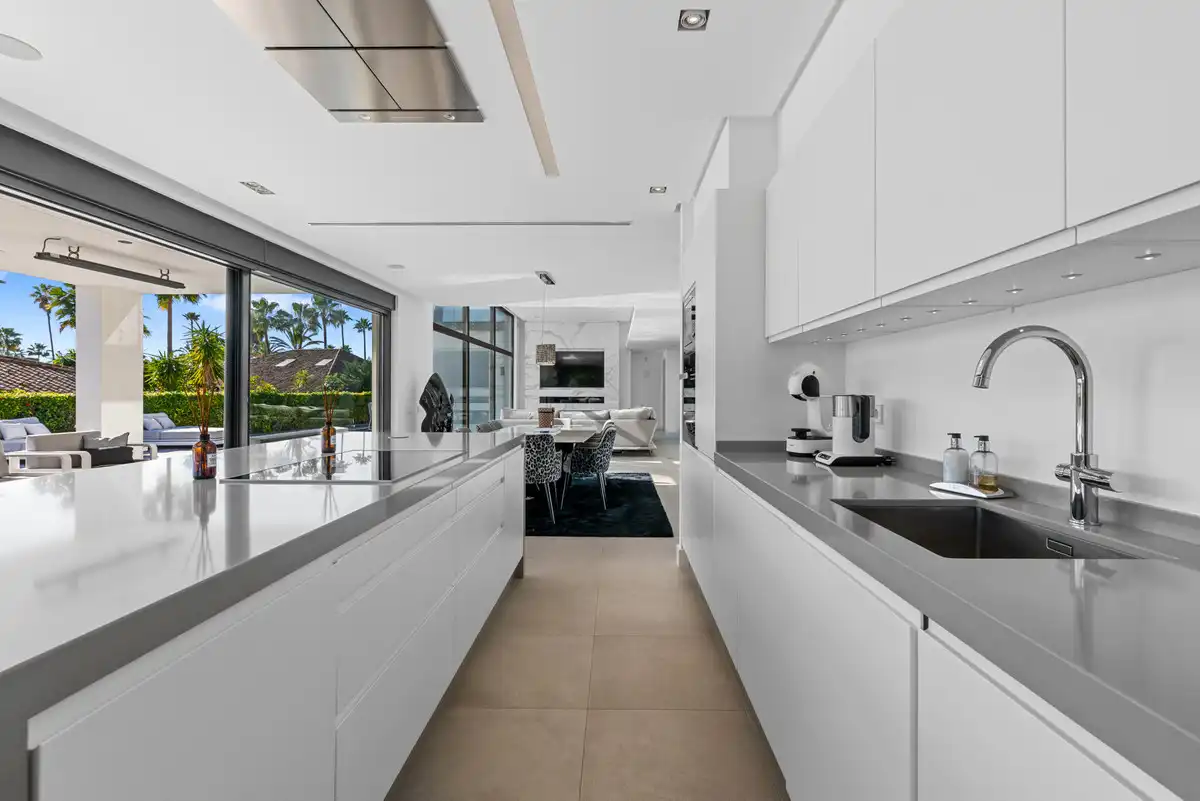 Reihenhaus zum Verkauf in Río Real - Los Monteros, imagen 11