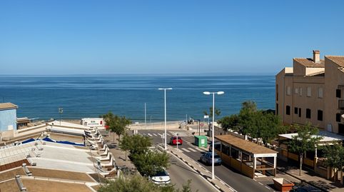 Apartamento renovado con vistas al mar en Oropesa del Mar.  Moro de Gos