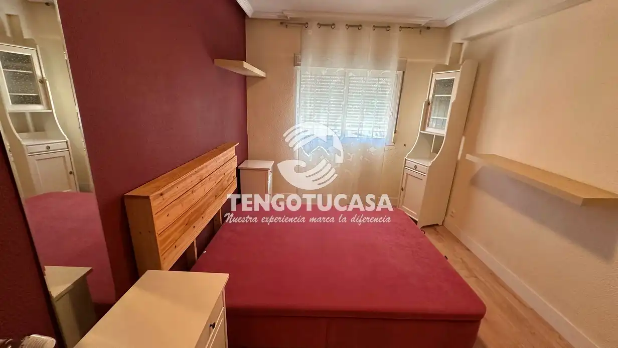 Bedroom of Flat for sale in Madrid  with Heating