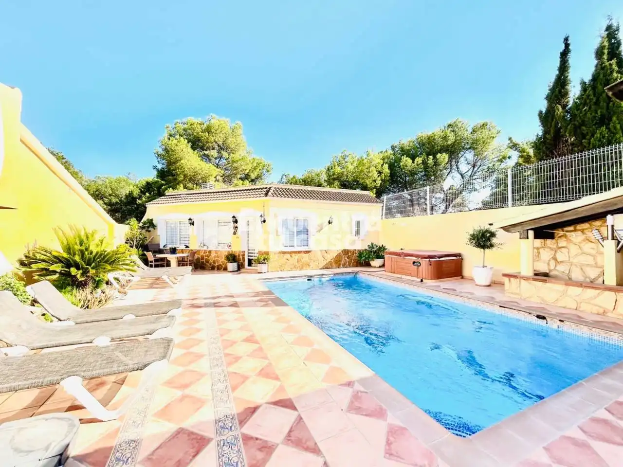 Houses for sale in Calle Orquidies, Barranco Hondo
