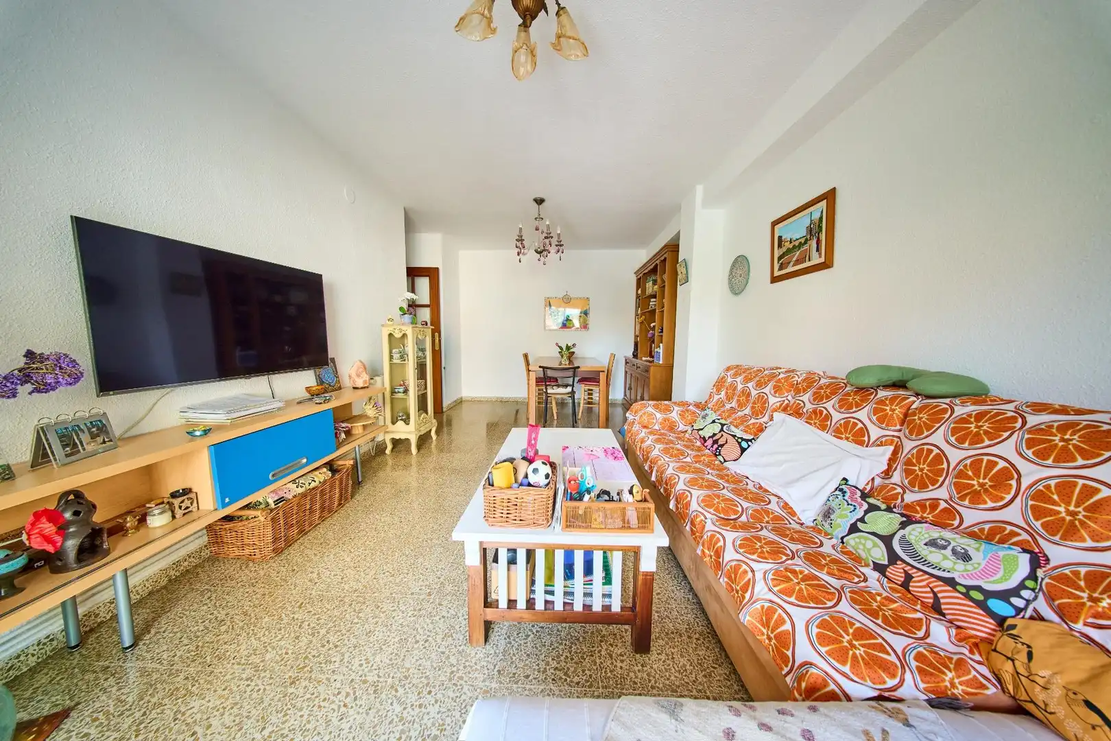 Sala d'estar de Pis en venda en Granada amb Aire condicionat, Calefacció i Terrassa
