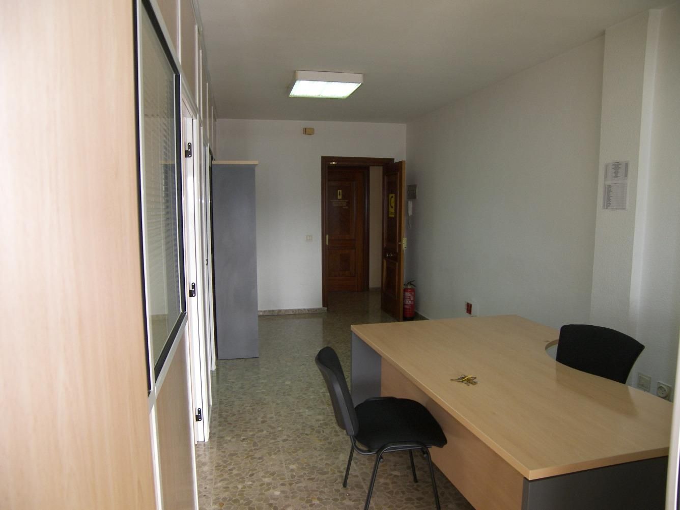 Oficina de lloguer en Málaga Capital amb Aire condicionat i Moblat
