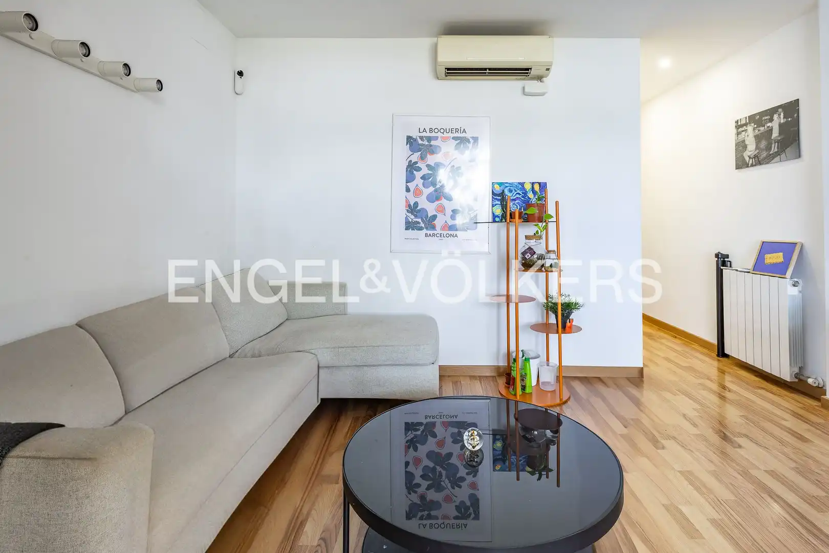 Sala d'estar de Pis en venda en Barcelona amb Aire condicionat, Calefacció i Balcó