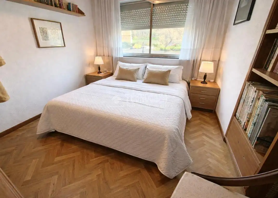 Habitación de Piso en venta en Madrid