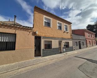 Vista exterior de Dúplex en venda en Villena amb Terrassa i Traster