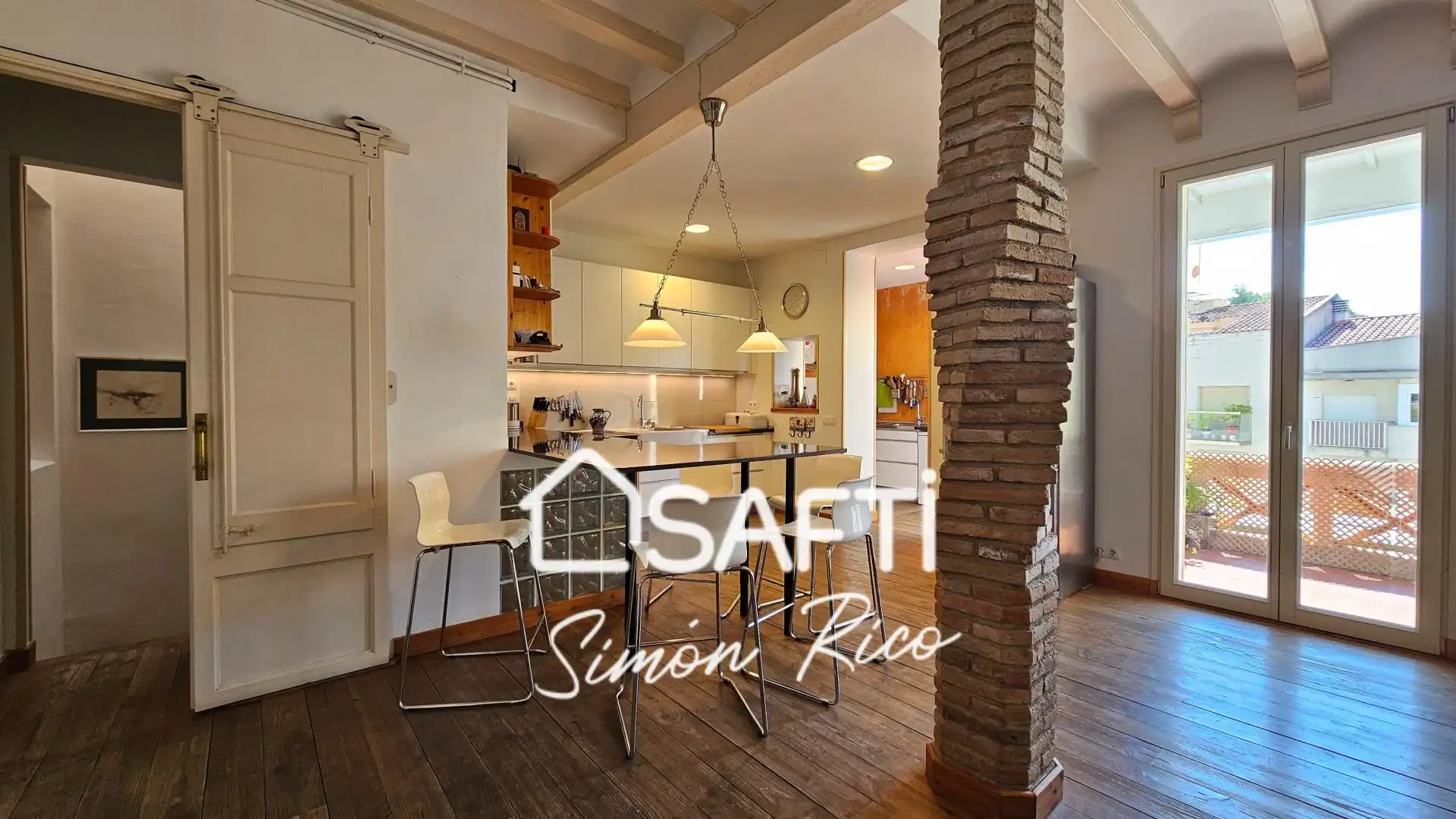 Casa adosada en venta en Gelida