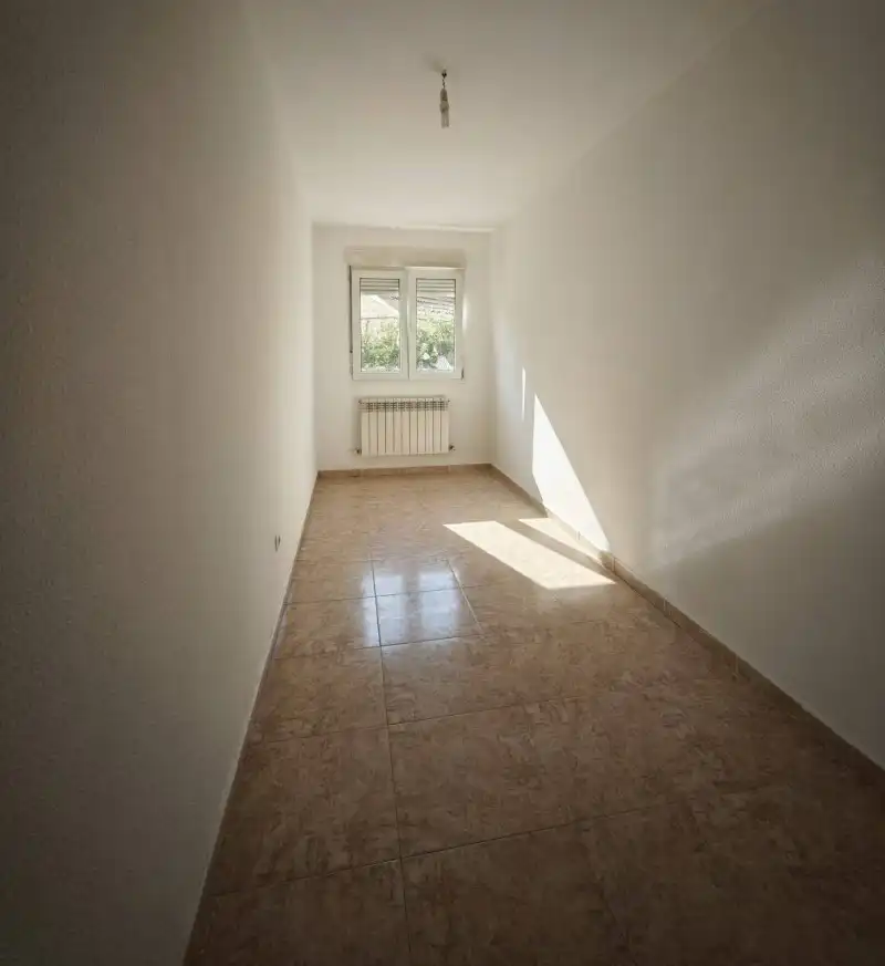 Habitación de Piso en venta en El Espinar con Calefacción, Jardín privado y Terraza