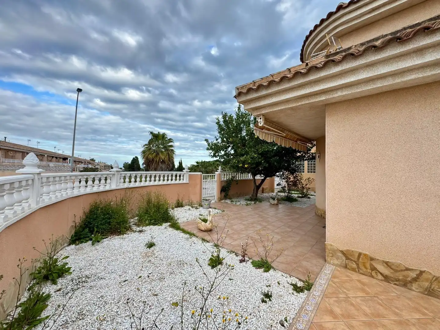 Villa mit Terrasse zum Verkauf in Los Balcones - Los Altos, imagen 29