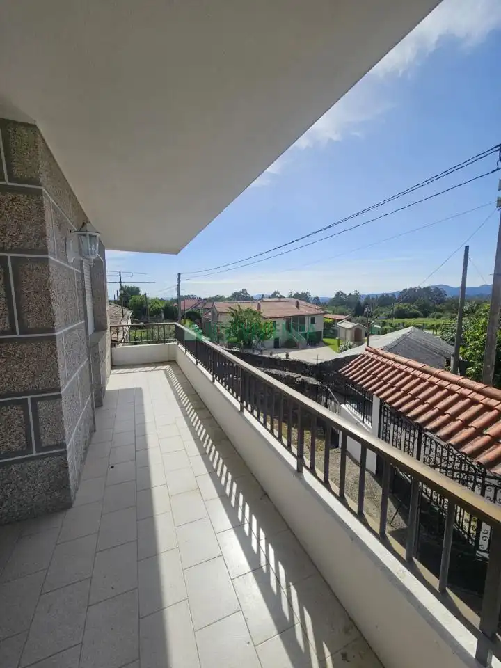 Terraza de Casa o chalet en venta en Covelo con Calefacción, Jardín privado y Terraza