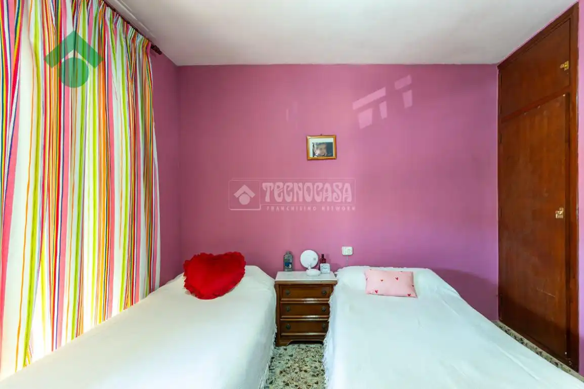 Habitación de Casa adosada en venta en Nerja