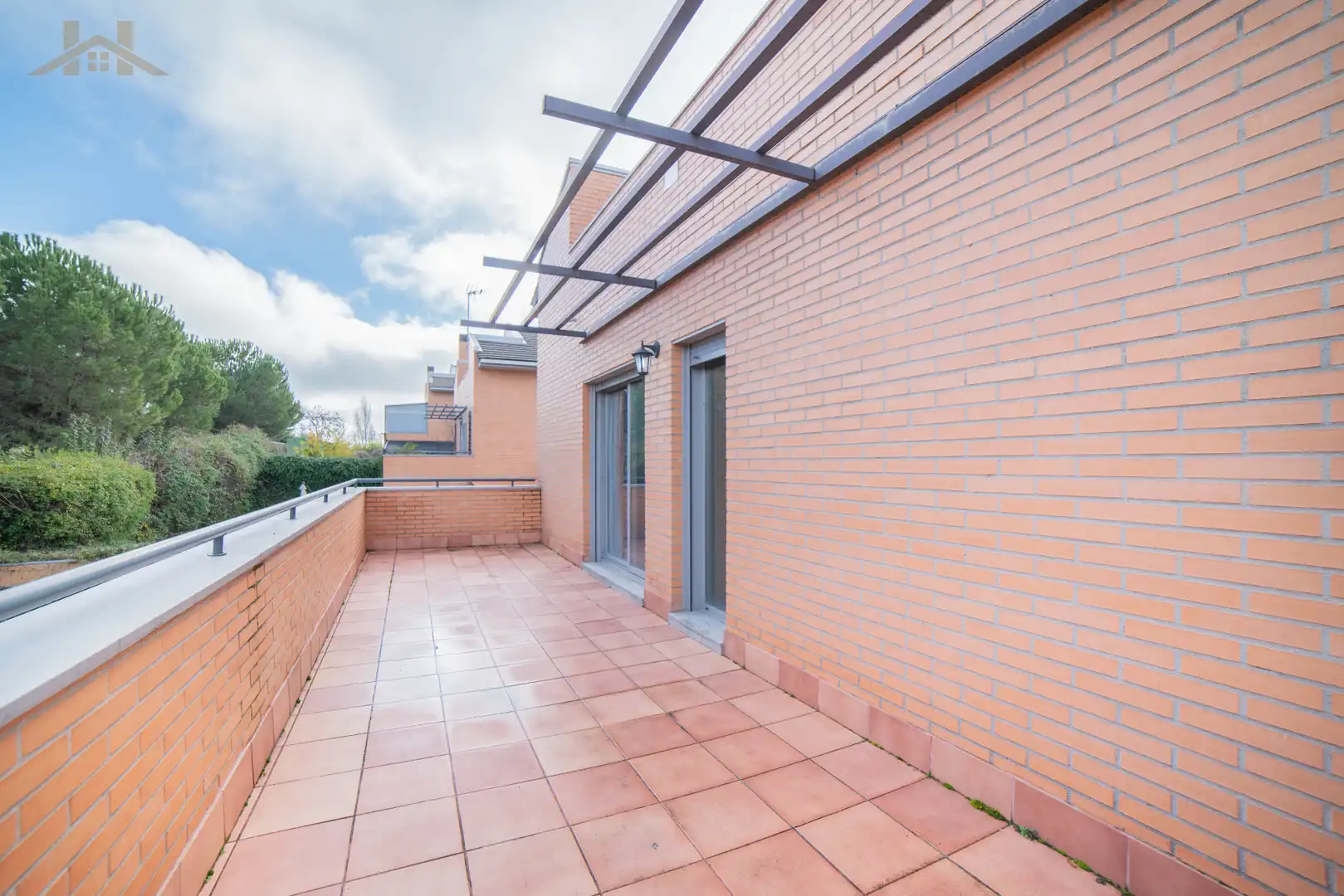 Terraza de Casa o chalet en venta en Arroyomolinos (Madrid) con Aire acondicionado, Calefacción y Jardín privado