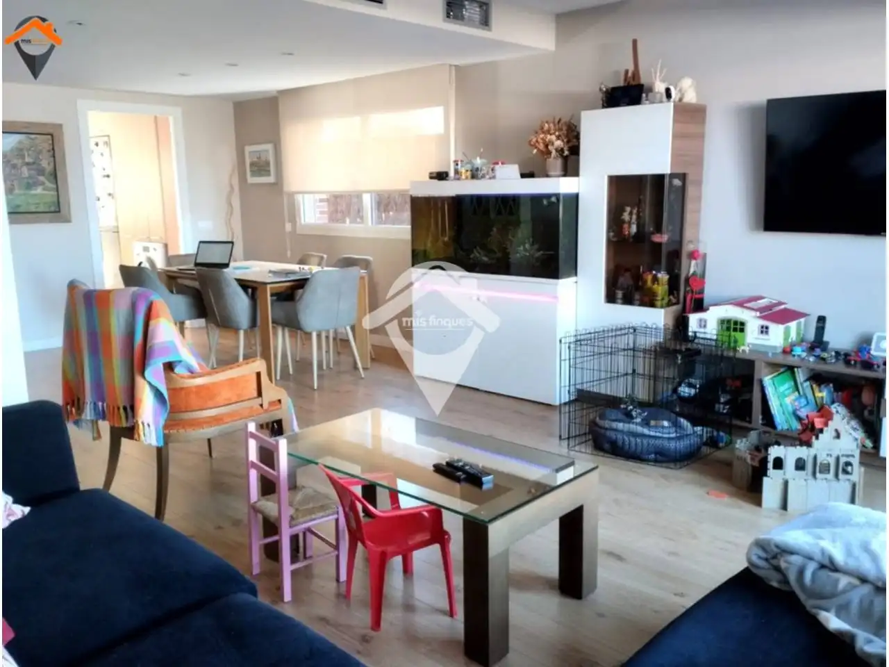 Sala d'estar de Casa o xalet en venda en Sant Quirze del Vallès amb Aire condicionat, Calefacció i Jardí privat