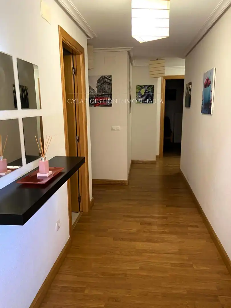 Piso de alquiler en Encinas de Abajo con Calefacción, Parquet y Terraza