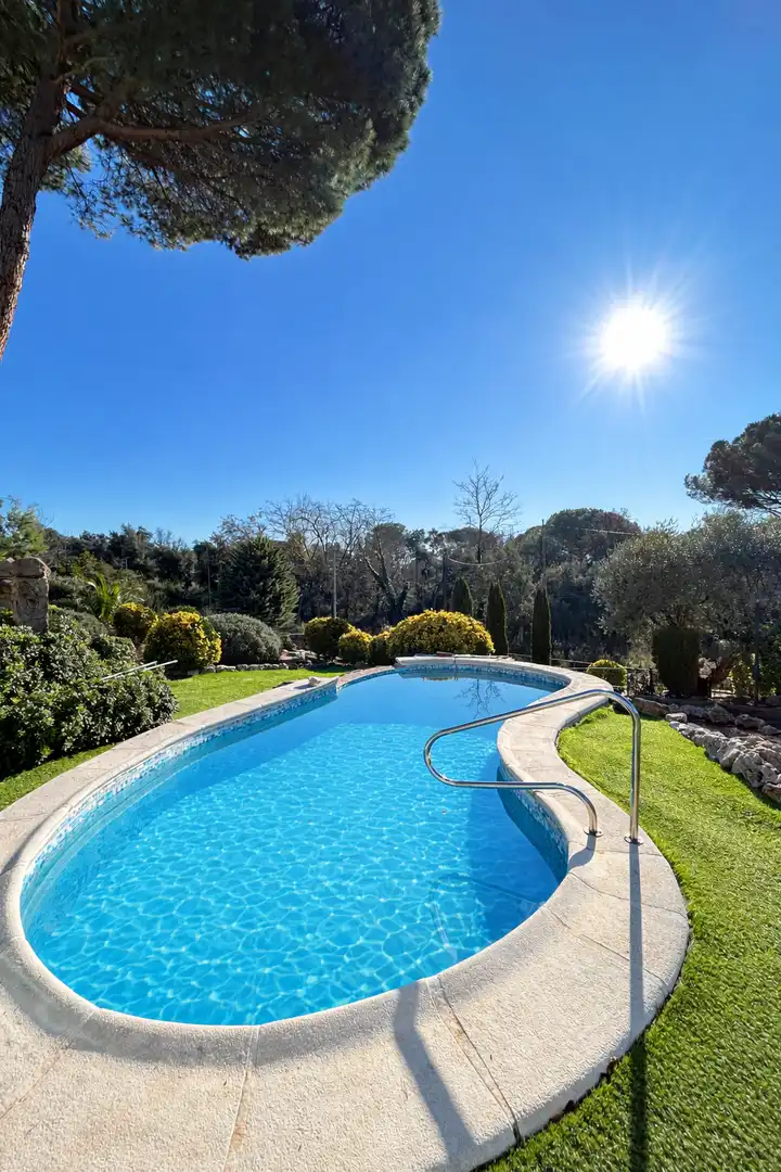 Piscina de Casa o chalet en venta en Santa Coloma de Farners con Calefacción, Jardín privado y Terraza
