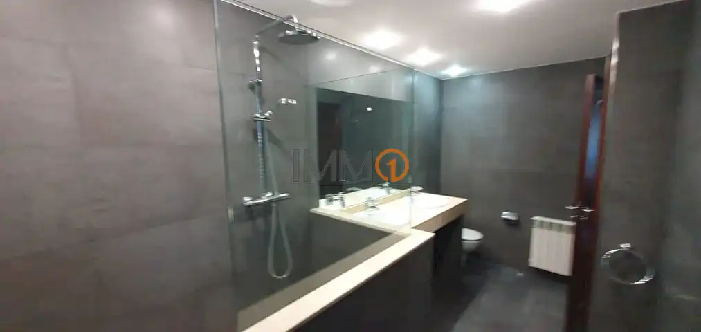 Casa aparellada en venda a Centro, imagen 17