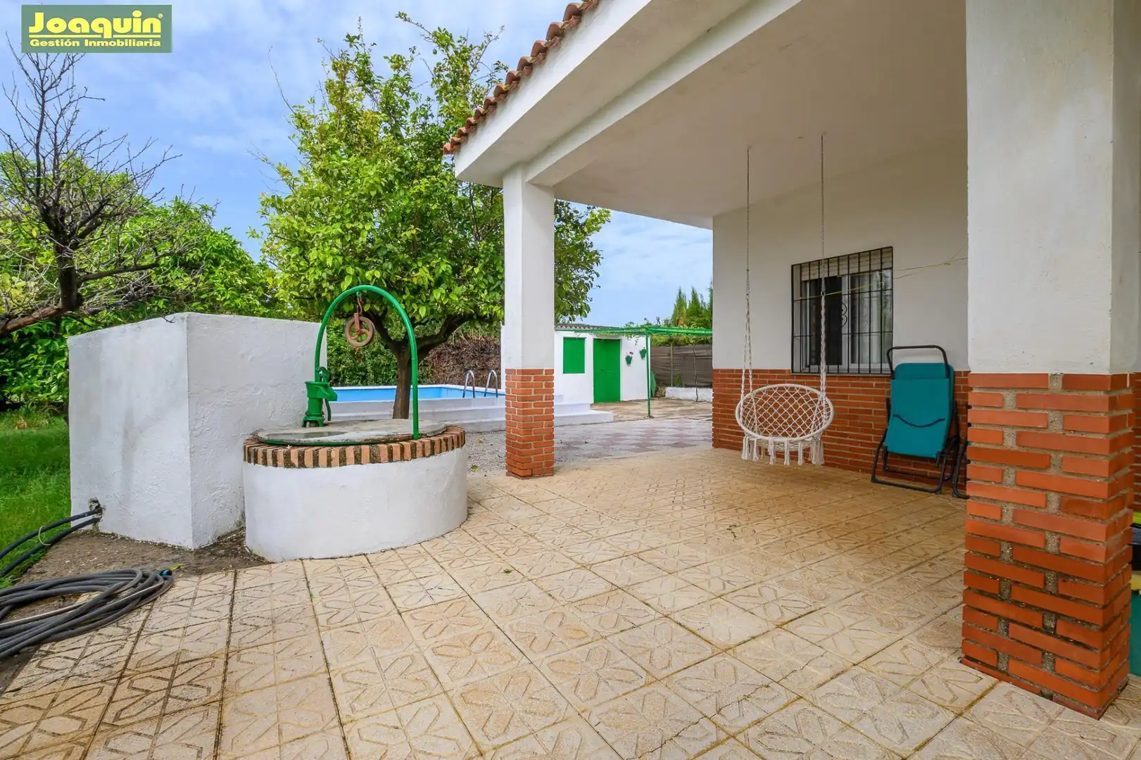 Terrace of Country homes for sale in Córdoba