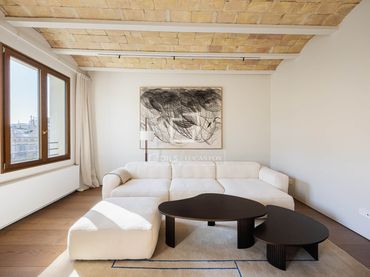 Appartamento con balcone in vendita a Eixample