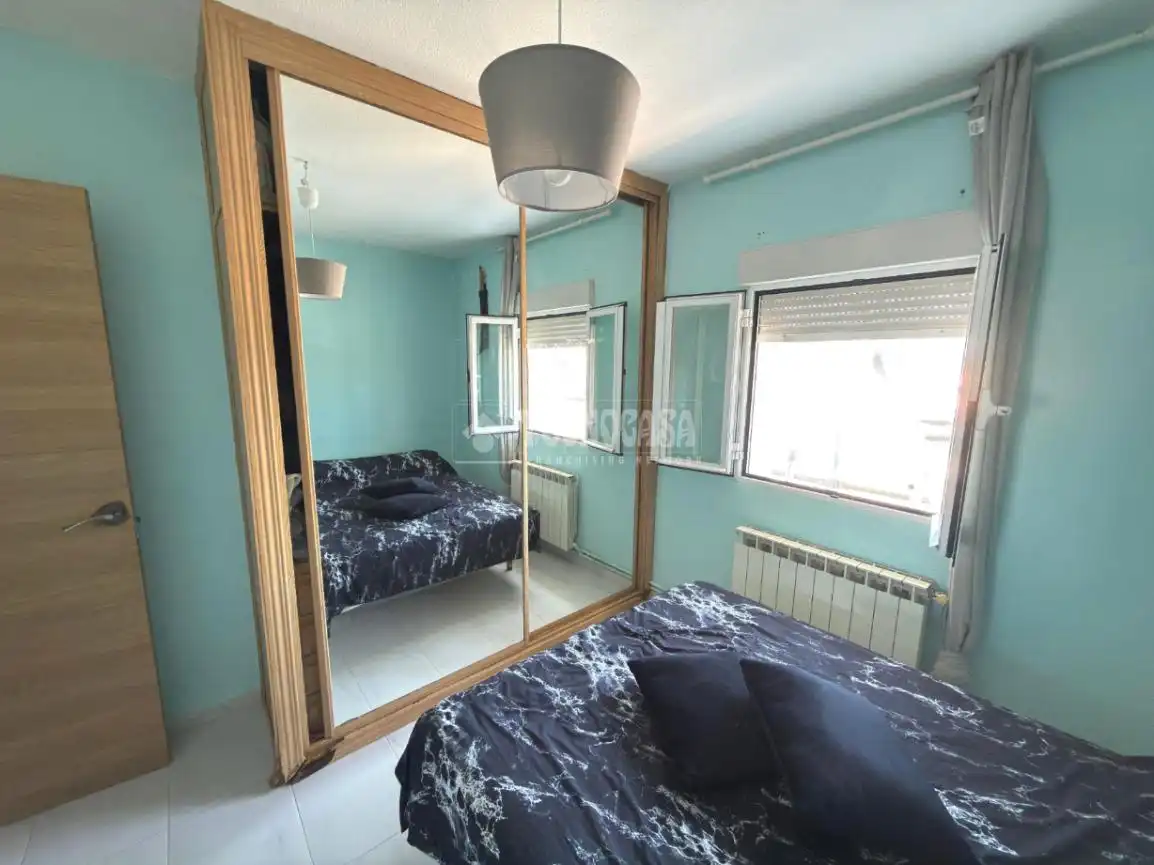 Schlafzimmer von Wohnung zum Verkauf in Madrid mit Klimaanlage und Heizung