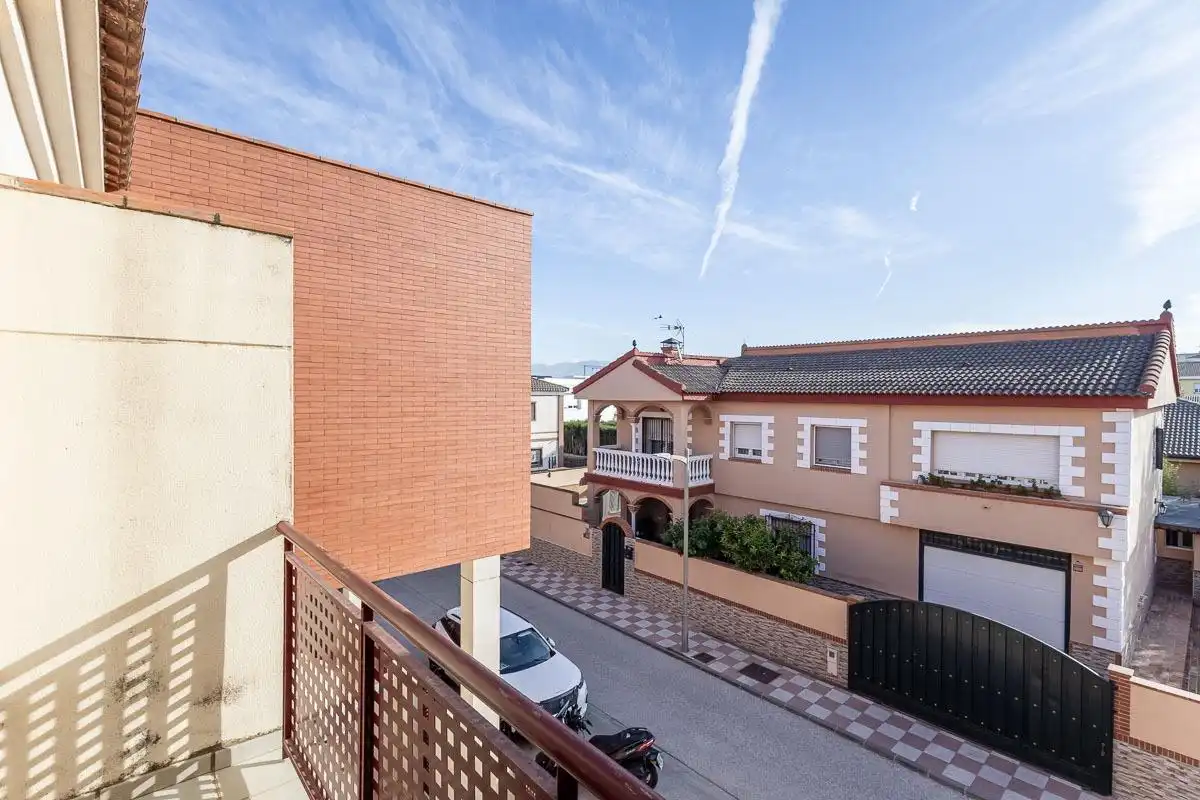 Vista exterior de Casa adosada en venda en Casco Histórico