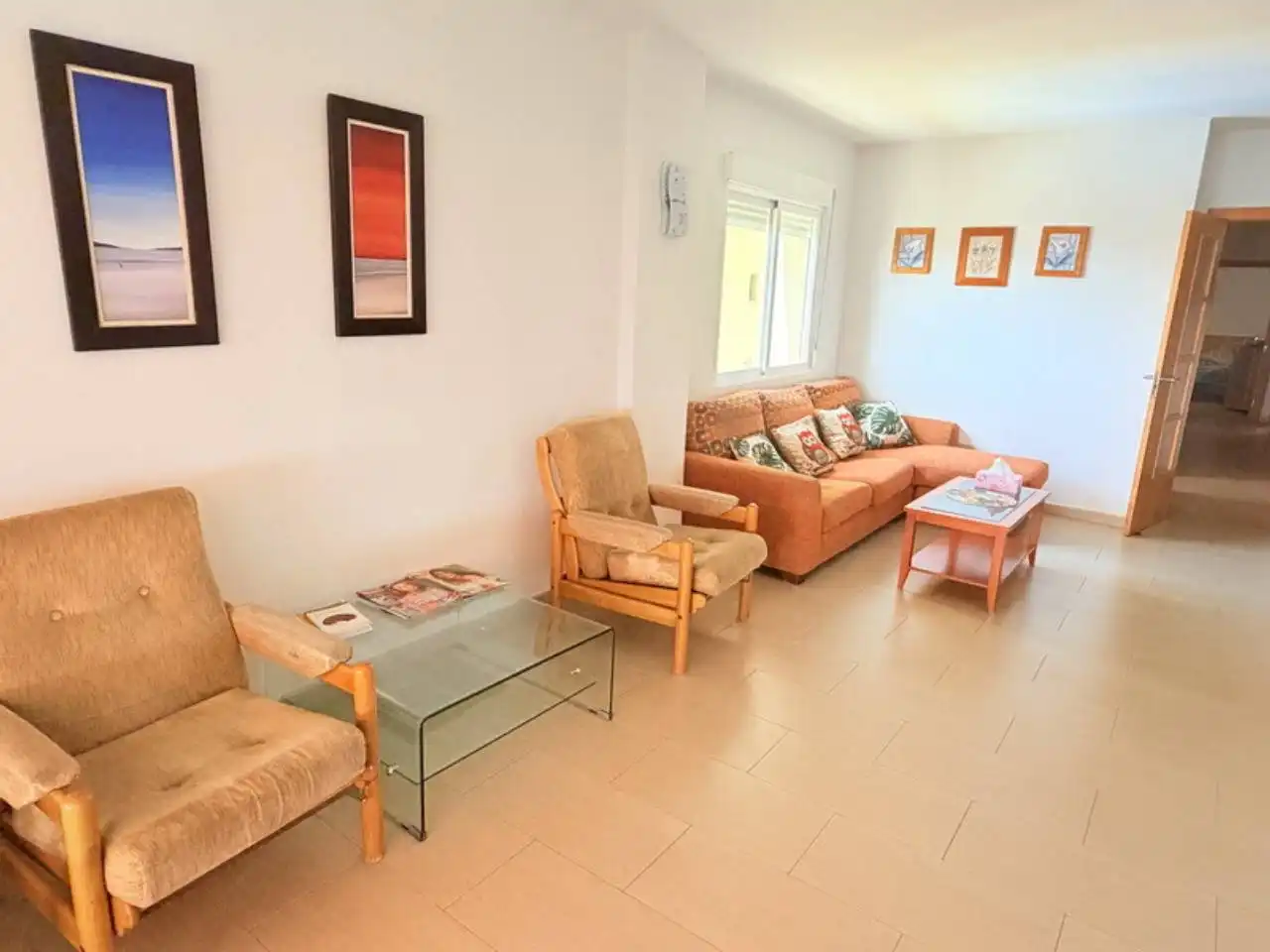 Wohnzimmer von Wohnungen zur Miete in Almuñécar mit Klimaanlage, Terrasse und Möbliert