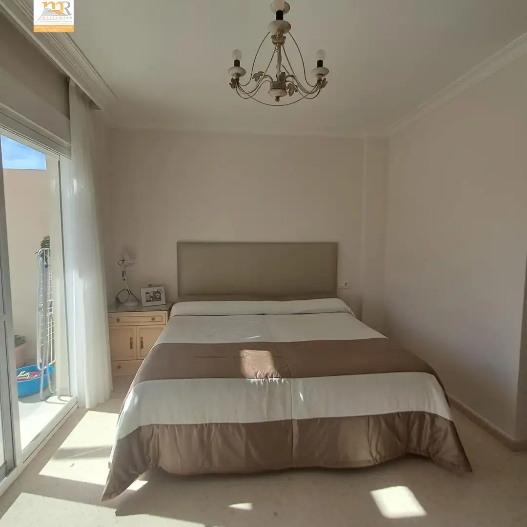 Bedroom of Attic for sale in Estepona