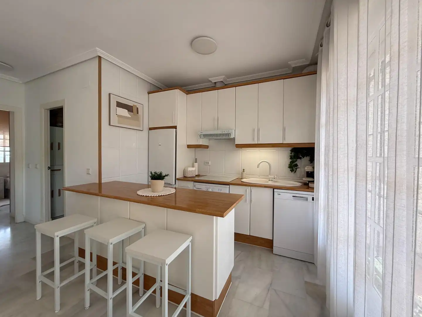 Cocina de Apartamento en venta en Las Lagunas - Campano