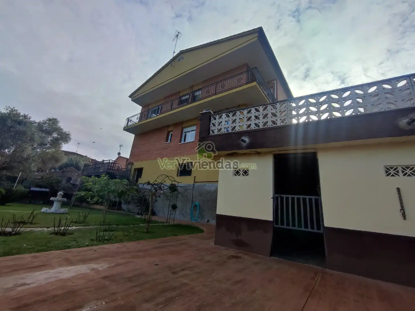 Casa o xalet en venda a Carrer dels Països Catalans, 18, Castellbisbal