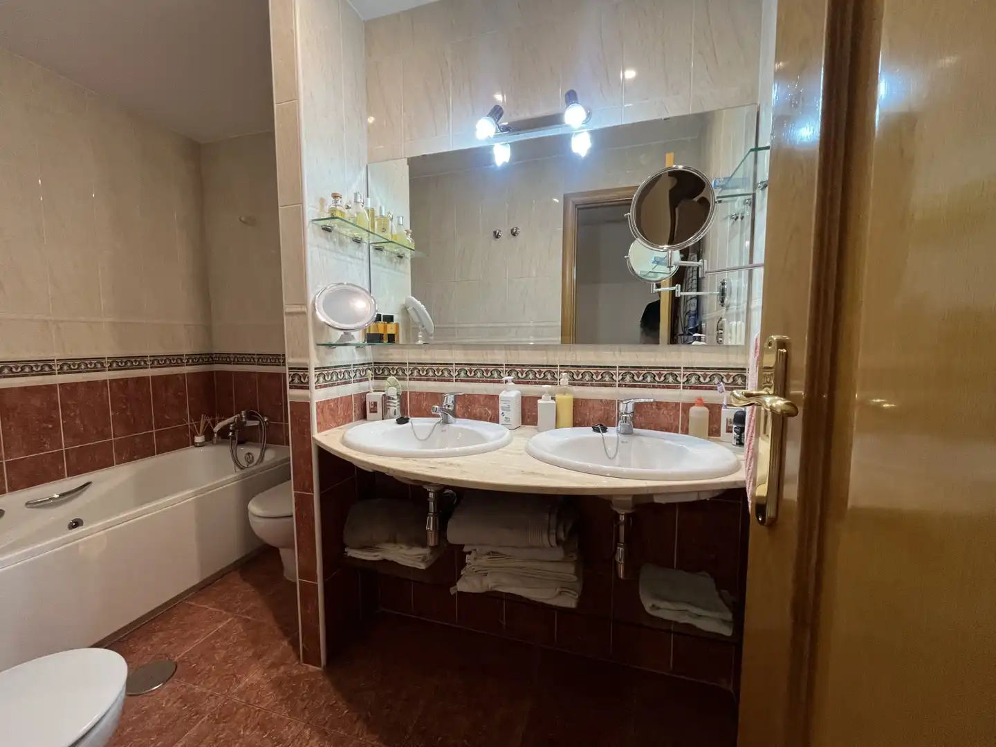 Bany de Pis en venda en Jaén amb Aire condicionat i Calefacció